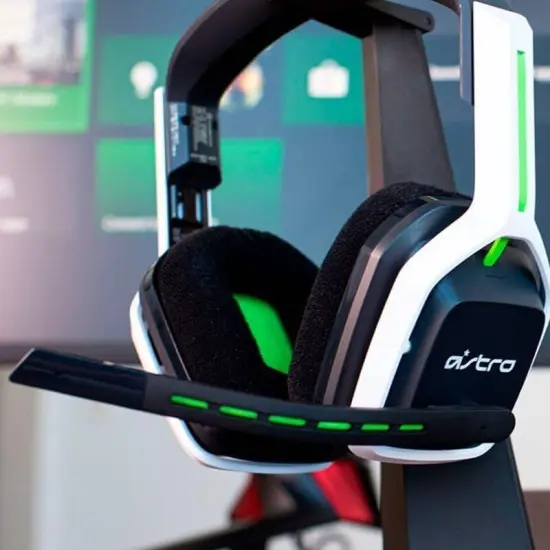 Astro A20 Bluetooth Wireless Gaming Headset for Xbox {2}