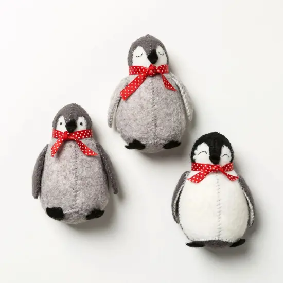 Baby Penguins from Felt Craft Kit BBPEN3F {3}