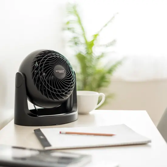 IRIS WOOZOO Circulator Fan, 5.5" Blade, Black {2}