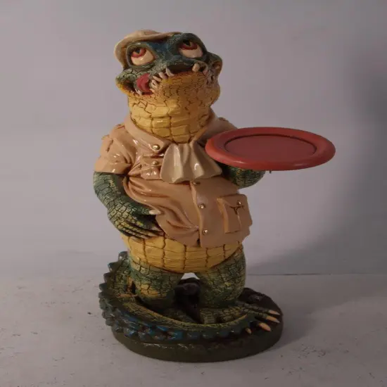 Crocodile Butler Small Statue {3}