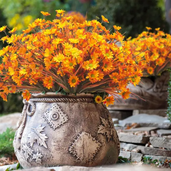 10 Bundles Artificial Flowers {3}