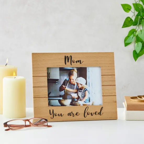 Juvale "Mom You Are Loved" Photo Frame, 5 x 7 Inches Picture Frame, Ideal Family Photo Frame for Mother's Day Gifts Brown {2}