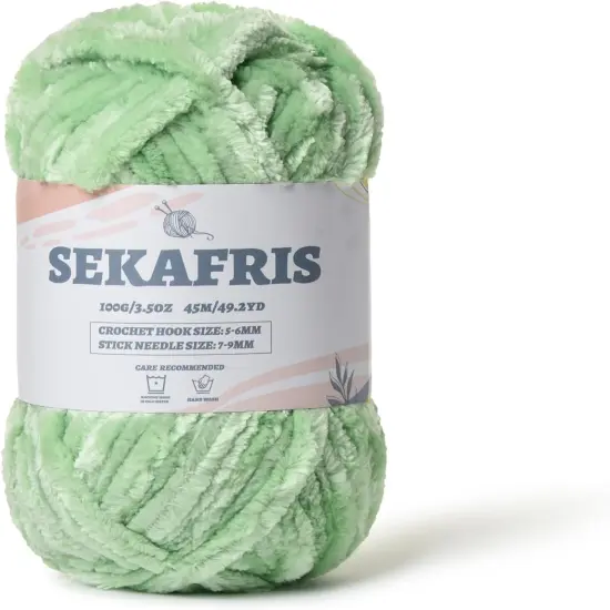 Fuzzy Chunky Chenille Yarn for Crocheting，Soft Plush Yarns for Hand Knitting，Bulky 100 g（49.2 yd） Baby Blanket Yarn for Crocheting Amigurumi，Crochet Fluffy Velvet Yarns (Light Green) {1}