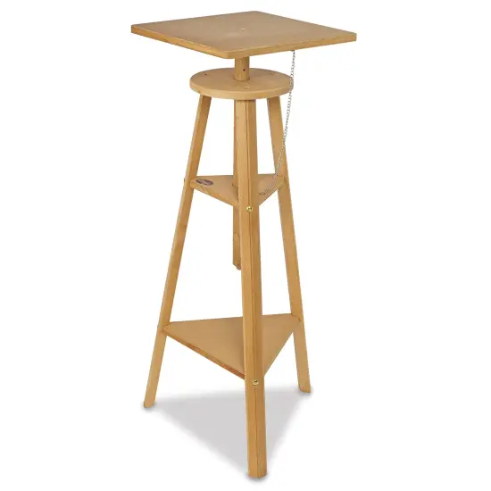 Utrecht Sculpture Stand {1}