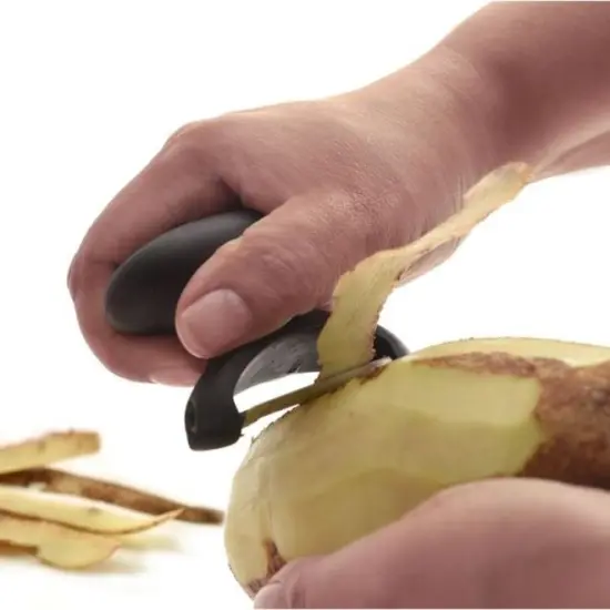 Norpro Grip-EZ My Favorite Handy Fruit and Vegetable Peeler {4}