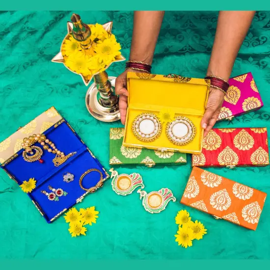 Pack of 4 Brocade Jewelry Organizer Box Indian Favor Boxes for Shagun Return Gifts Traditional Style Box Wedding Favor Punjabi Muslim Pakistani Wedding Nikah Favor {3}