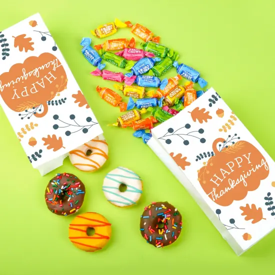 Big Dot of Happiness Happy Thanksgiving Popcorn Bags, Fall Harvest Party Favor Snack Treats, Free-Standing Individual White Paper Bags - 25 Count {3}