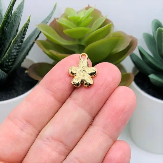 Black and Gold Flower Charms, 16x13mm {3}