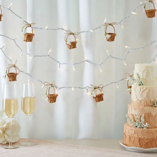 24 Pack Rattan Mini Picnic Baskets with Handles for Tiny Birthday Party Favors or Baby Shower (2.75 In) Brown {3}