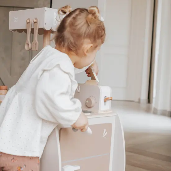 Label Label: Wooden Toaster Play Set - Tan - Kitchen Appliance Toy, 10 Cooking & Food Accessories, Pop-Up Feature, Dragonfly Design, Kids Ages 3+ {6}