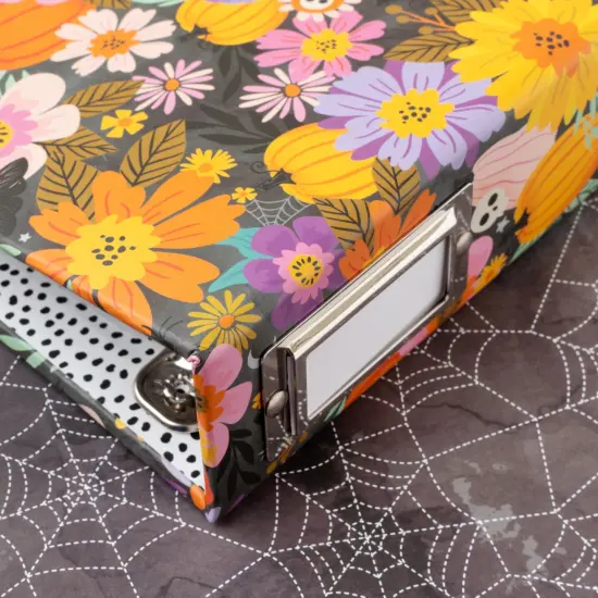 Paige Evans Tricks & Treats Album 4"X4"-16 Pieces {6}