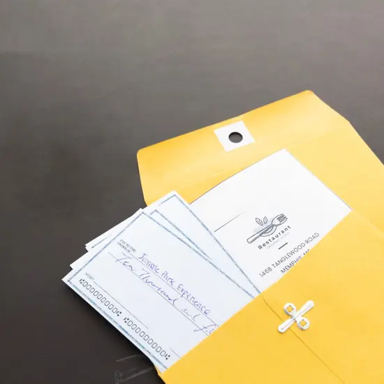 BAZIC Clasp Envelope 10" X 15" (100/Pack) {6}