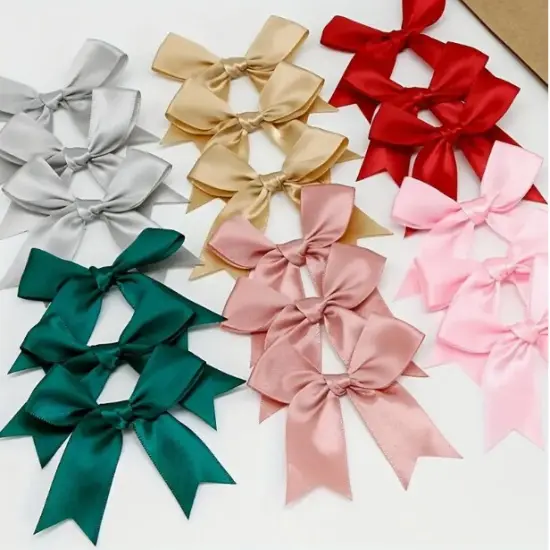 12 ctGoldBow Satin Ribbon {5}
