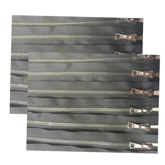 Zipper &ndash; Grey 4MM Open Bottom with Nickel Finish 22.5" {3}