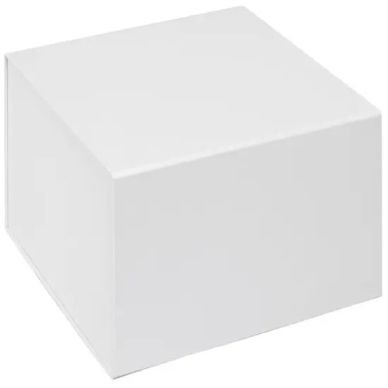 White Magnetic Closure Gift Box {1}