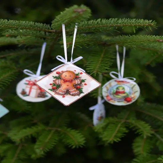 Bead Embroidery Kit Decoration - Holiday baking {2}