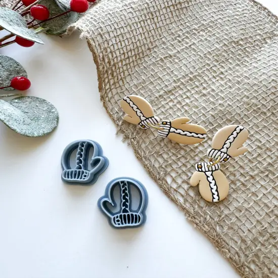 WINTER MITTENS | CHRISTMAS | CLAY CUTTER {1}
