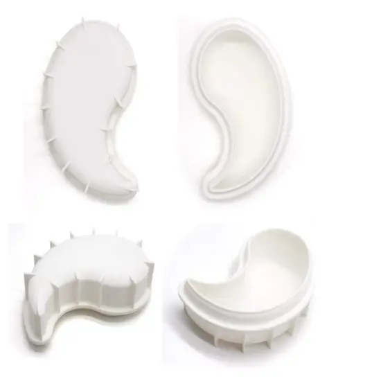 Yin Yang Shaped Silicone Cake Moulds {2}