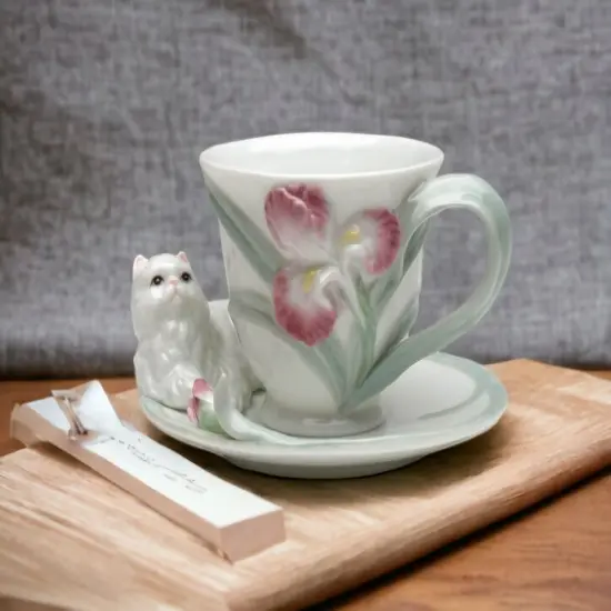 Ceramic Persian Cat with Iris Flower Cup & Saucer, Gift for Her, Gift for Mom, Gift for Friend or Coworker, Tea Party D&eacute;cor, Caf&eacute; Decor {2}