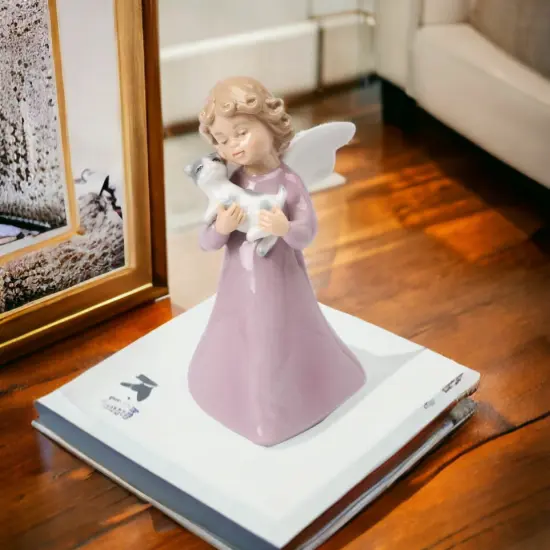 Ceramic Angel Holding Cat Figurine, Home D&eacute;cor, Gift for Her, Gift for Mom, Kitchen D&eacute;cor, Cat Lovers Gift, Pet Loss Gift {1}