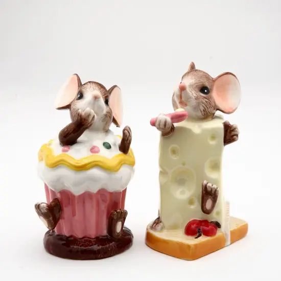 Ceramic Mice With Cheese Salt & Pepper Shakers, Home D&eacute;cor, Gift for Her, Gift for Mom, Kitchen D&eacute;cor {3}