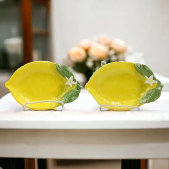 Hand Painted Ceramic Lemon Candy Dish, Small Plates, Home D&eacute;cor, Gift for Her, Gift for Mom, Kitchen D&eacute;cor, Farmhouse D&eacute;cor {1}