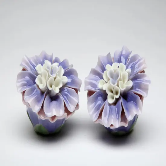 Ceramic Dahlia Flower Salt & Pepper Shakers, Home D&eacute;cor, Gift for Her, Gift for Mom, Kitchen D&eacute;cor, Dining Table D&eacute;cor, Wedding Decor {4}