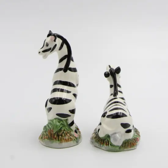 Ceramic Zebra Salt And Pepper Shakers, Home D&eacute;cor, Gift for Her, Gift for Mom, Kitchen D&eacute;cor {3}