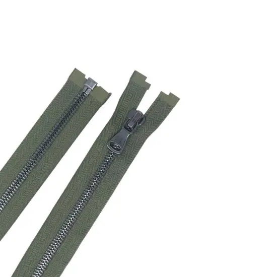 8MM One Way Separating Open Bottom Zipper 28" {1}