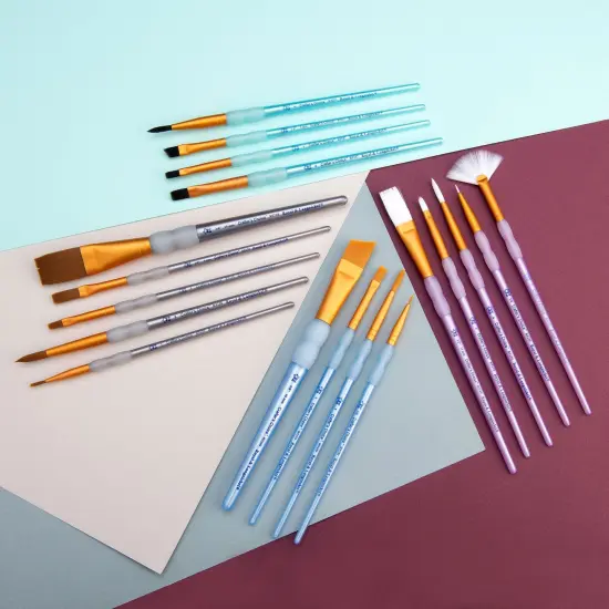 RCC 701 | Crafter's Choice&trade; 18pc Variety Taklon Brush Set {2}