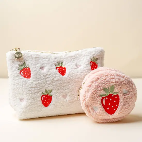 MINI STRAWBERRY POUCH {4}