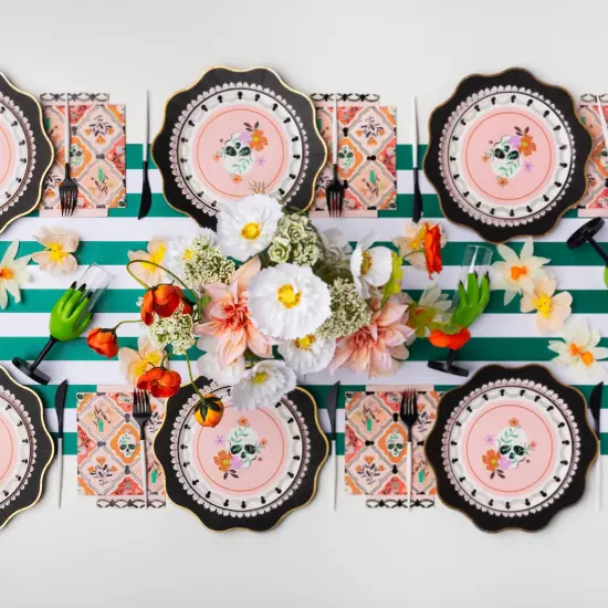 EMERALD GREEN SIGNATURE CABANA STRIPE TABLE RUNNER {2}