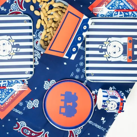 THOMAS & FRIENDS&trade; ASSORTED SMALL PLATES {4}