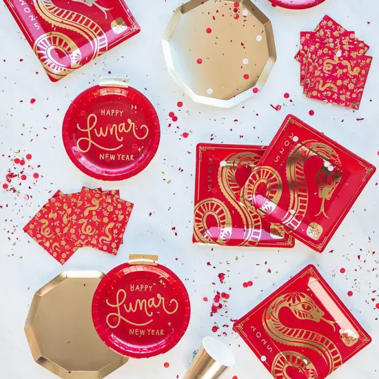 GOLD PREMIUM DINNER PLATES {5}