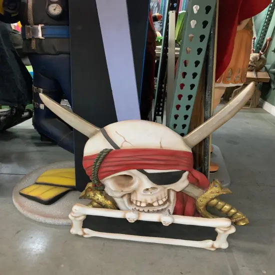 Pirate Skull Sword Sign Statue {3}