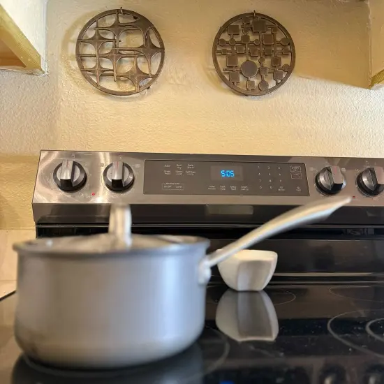 Set of 2 Cast Iron Trivets – Stars & Circles/Squares, Bronze, 8" MCM Style {6}