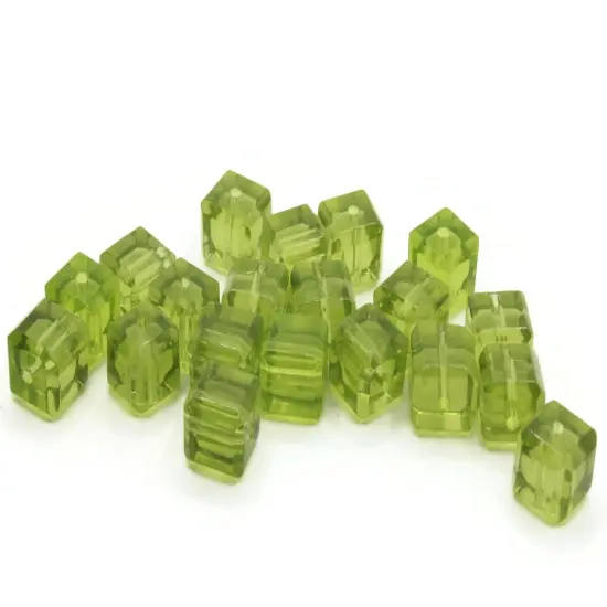 20 10mm Green Glass Cube Beads {2}