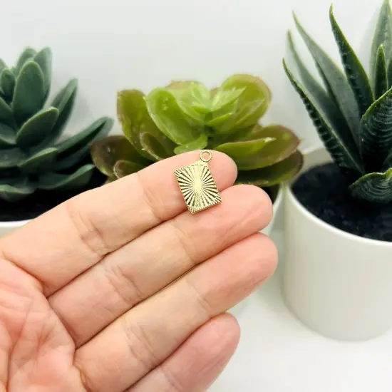 4, 20 or 50 Pieces: Ace of Spades Enamel Playing Card Charms {3}