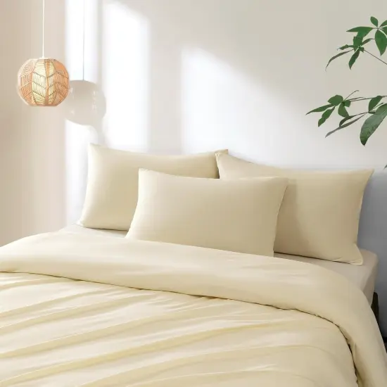 Double Brushed Pillow Cases with Zipper Standard Size, 2 Pack Super Soft Pillow Shams Covers, Luxury Cozy Zippered Pillowcases, 20 X 26 Inches, Cream {2}