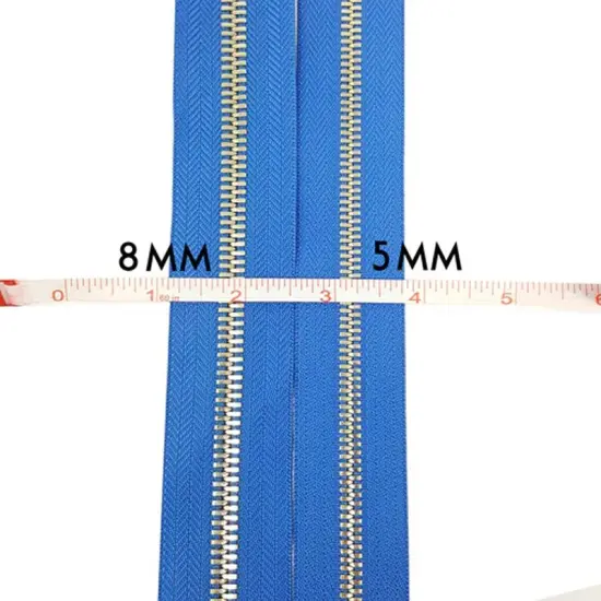 5MM One Way Separating Open Bottom Zipper 28" {3}