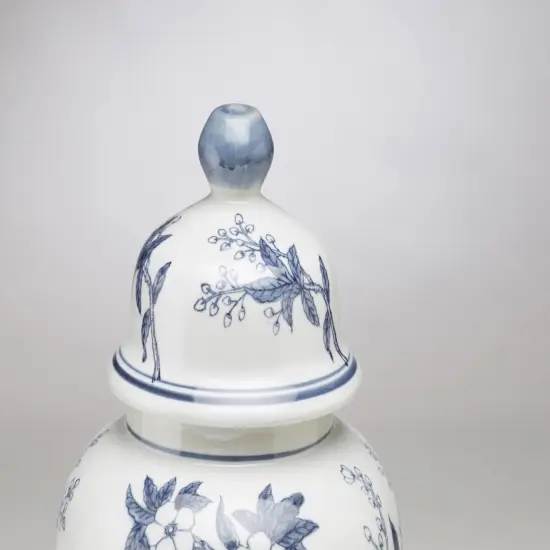 AA Importing 59836 Blue And White Ginger Jar With Lid {4}