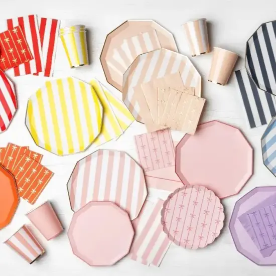 PETAL PINK SIGNATURESMALL PLATES {2}