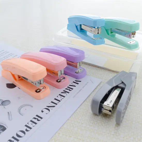 BAZIC Standard Stapler Pastel Color (26/6) {6}