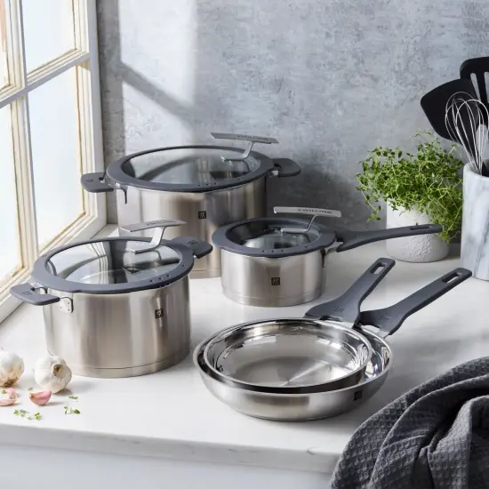 ZWILLING Simplify 6.25-qt Stainless Steel Stock Pot with Lid {4}