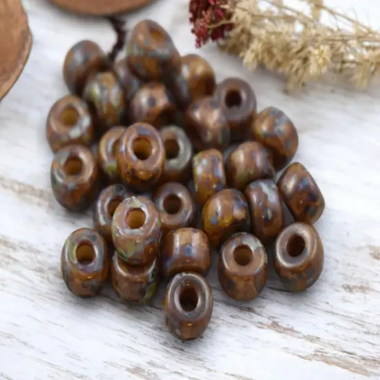 20g Opaque Camel Beige Travertine 2/0 Matubo Beads {3}