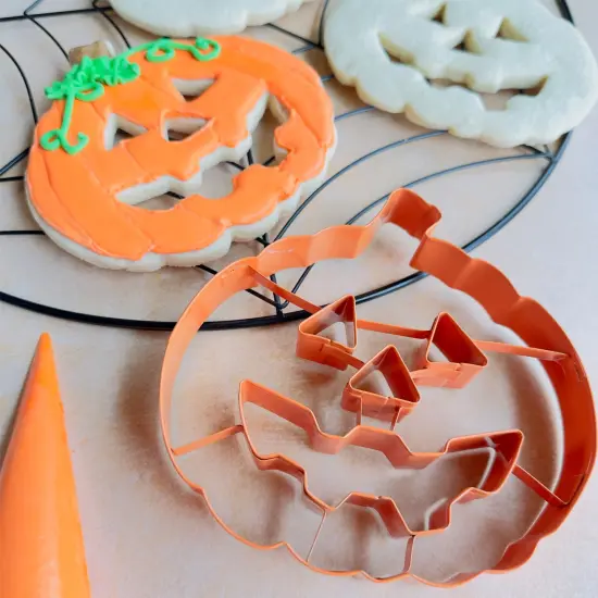 Jack-O-Lantern Cookie Cutter w/ Cutouts (Orange, 5.75") {3}