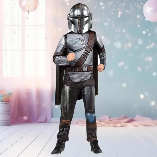 Kids Mandalorian Light Up Star Wars Costume with Cape and Mask {1}