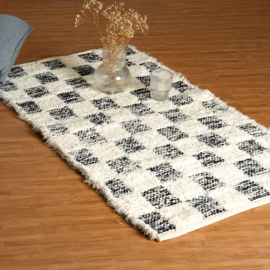 36" x 24" Fringed Cotton-Blend Scatter Rug &ndash; Soft, Durable Accent Mat with Handmade Look Black {8}