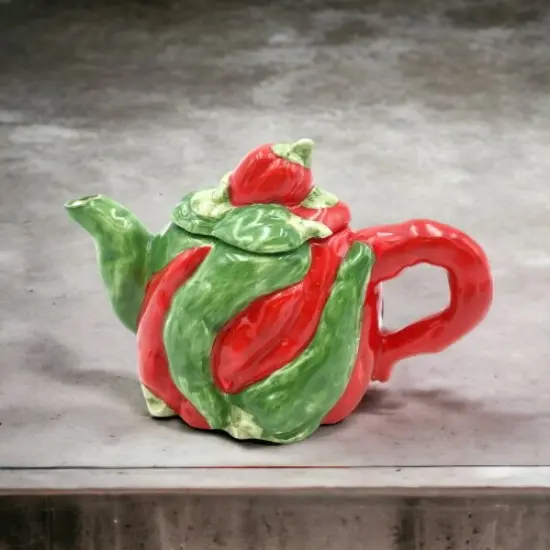 Ceramic Red Pepper Mini Teapot, Gift for Her, Gift for Mom, Tea Party D&eacute;cor, Caf&eacute; D&eacute;cor, Farmhouse Kitchen D&eacute;cor {2}