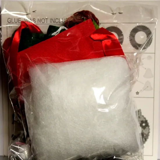 DIY Christmas Keepsake Felt Wreath Ornament Kit {2}